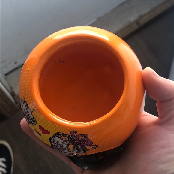 Flower pot - Picture 3 of 4